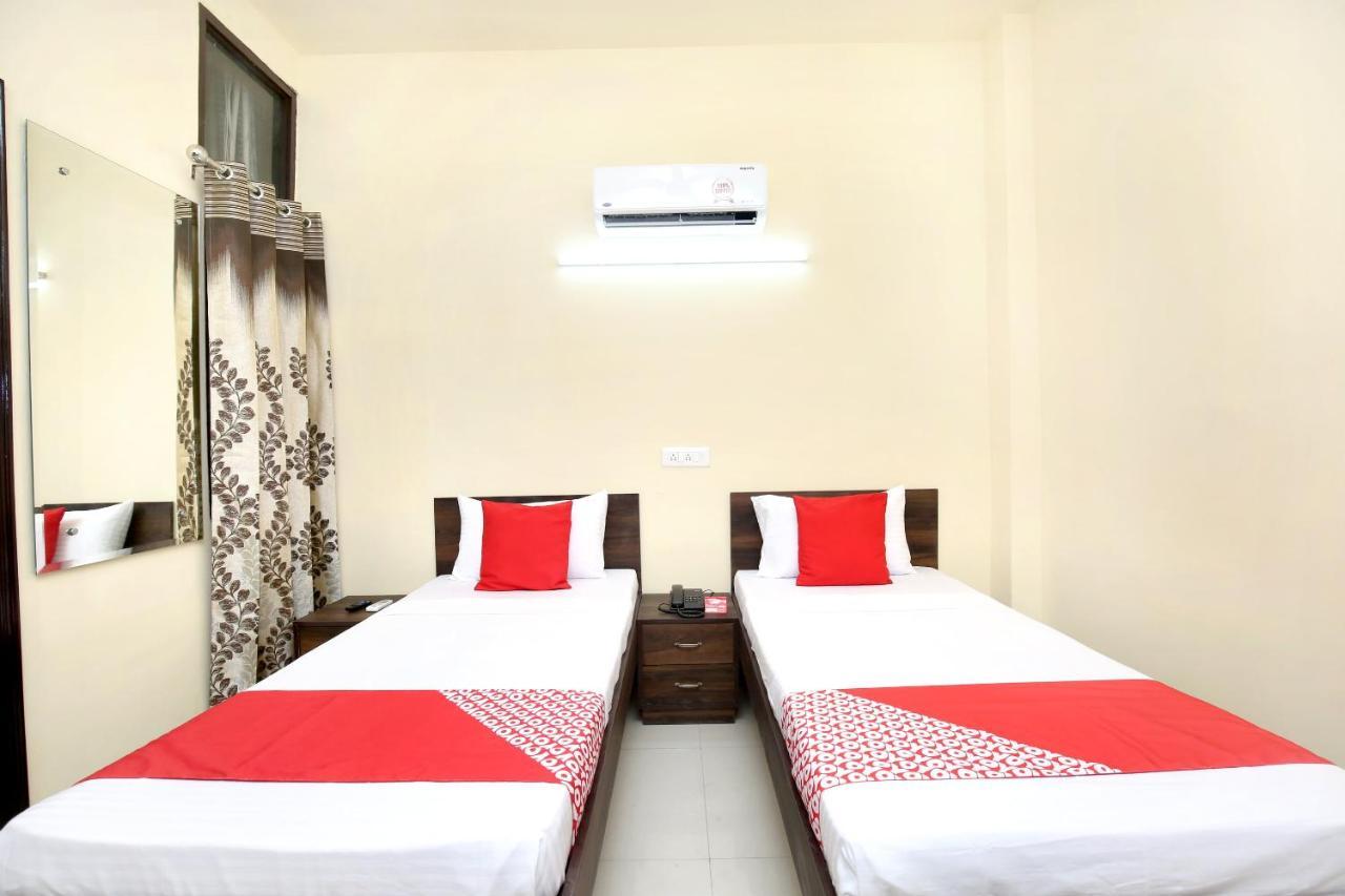 Hotel Oyo 16126 Aanantham Ludhiana Exterior foto